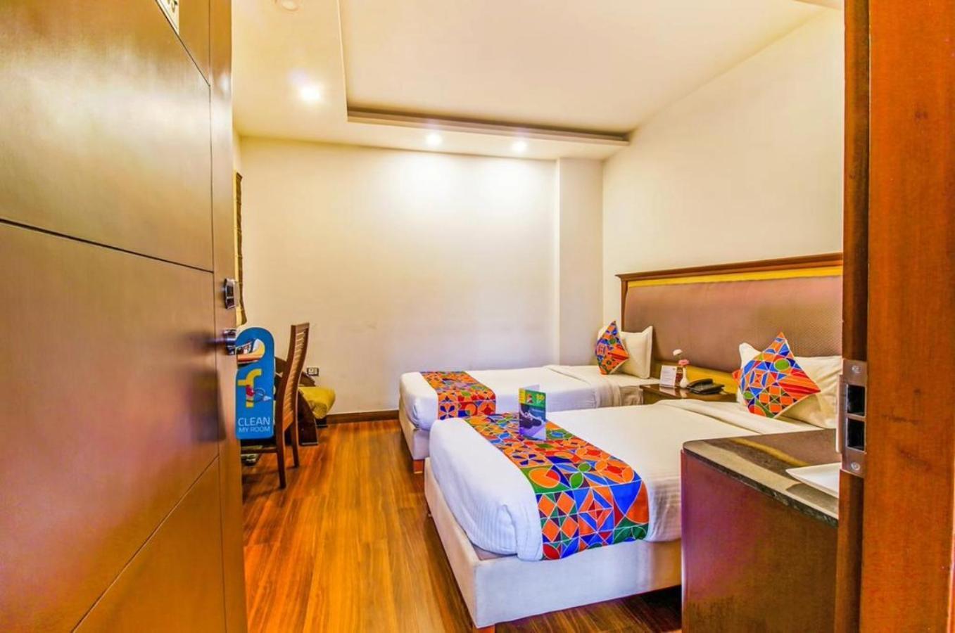 Hotel Jmd *