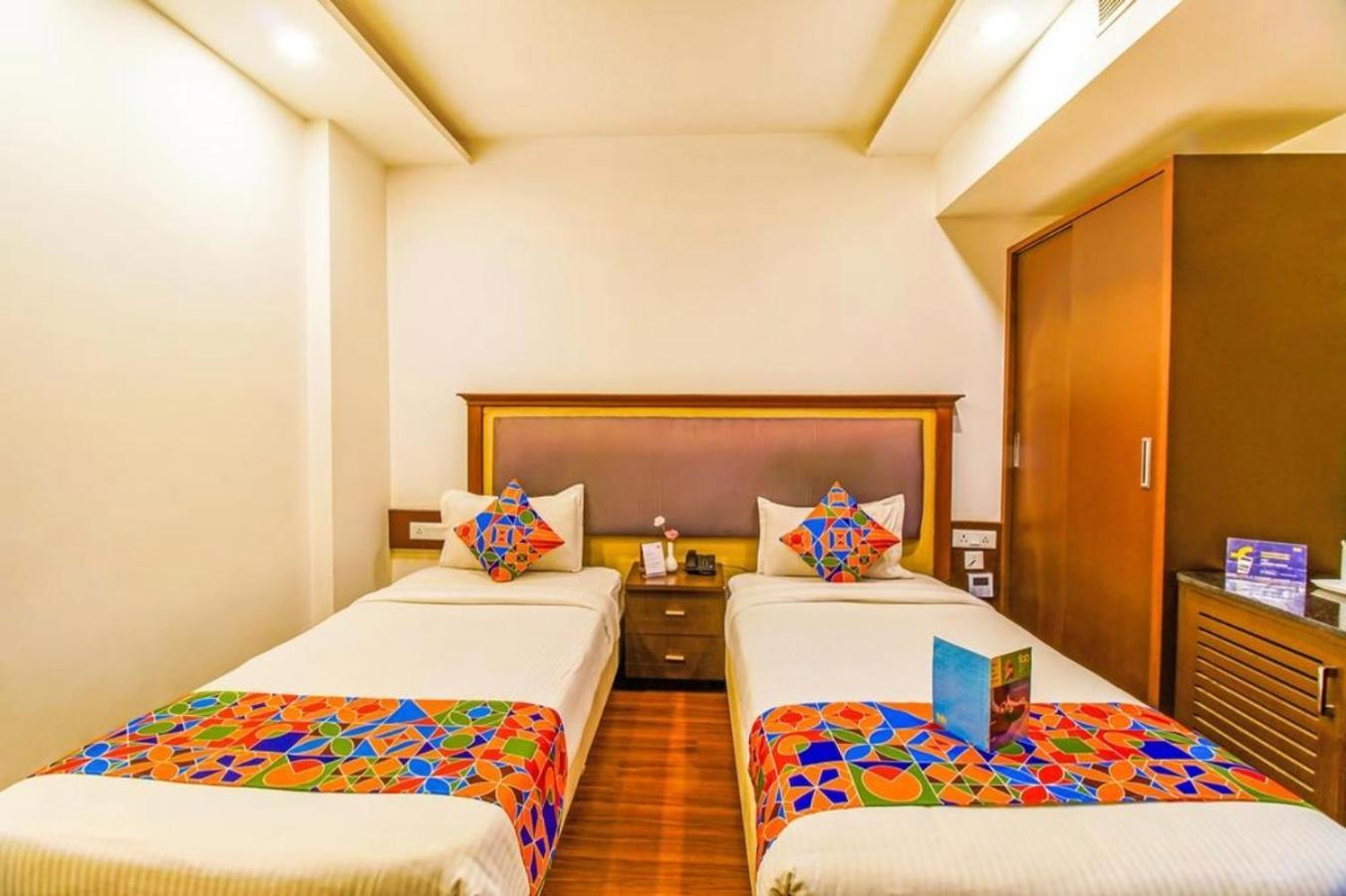 Jmd Hotel *