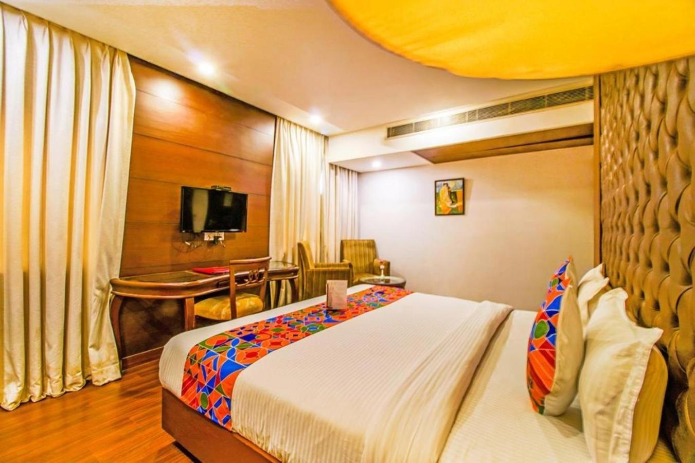 Hotel Jmd New Delhi